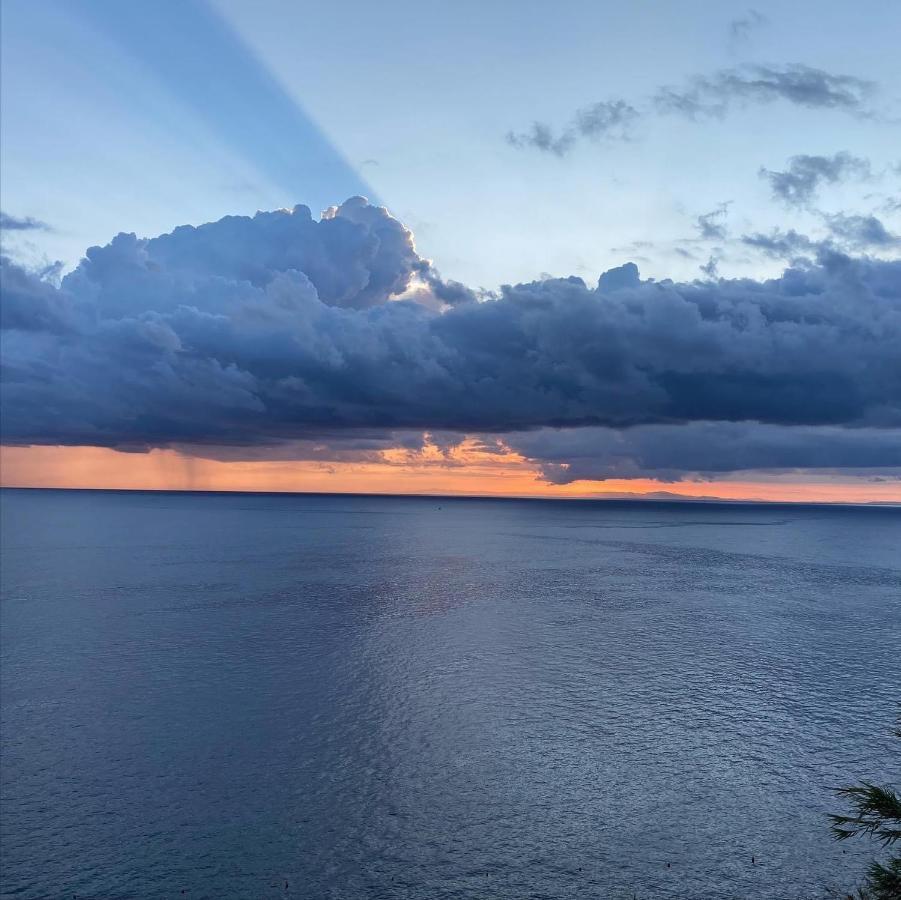 Capraia Isola المظهر الخارجي الصورة
